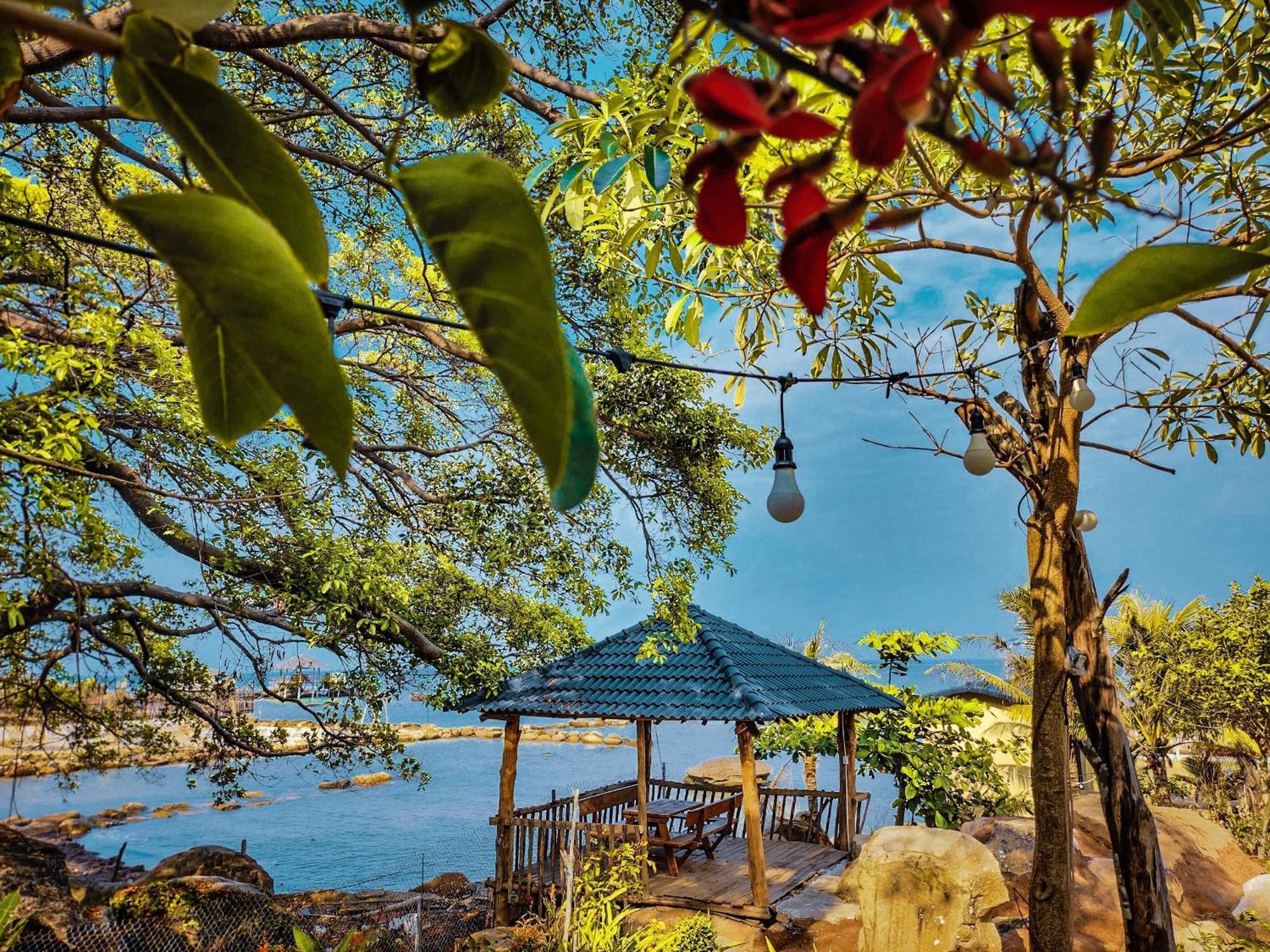 Voyage Phu Quoc Beach Resort Eksteriør bilde